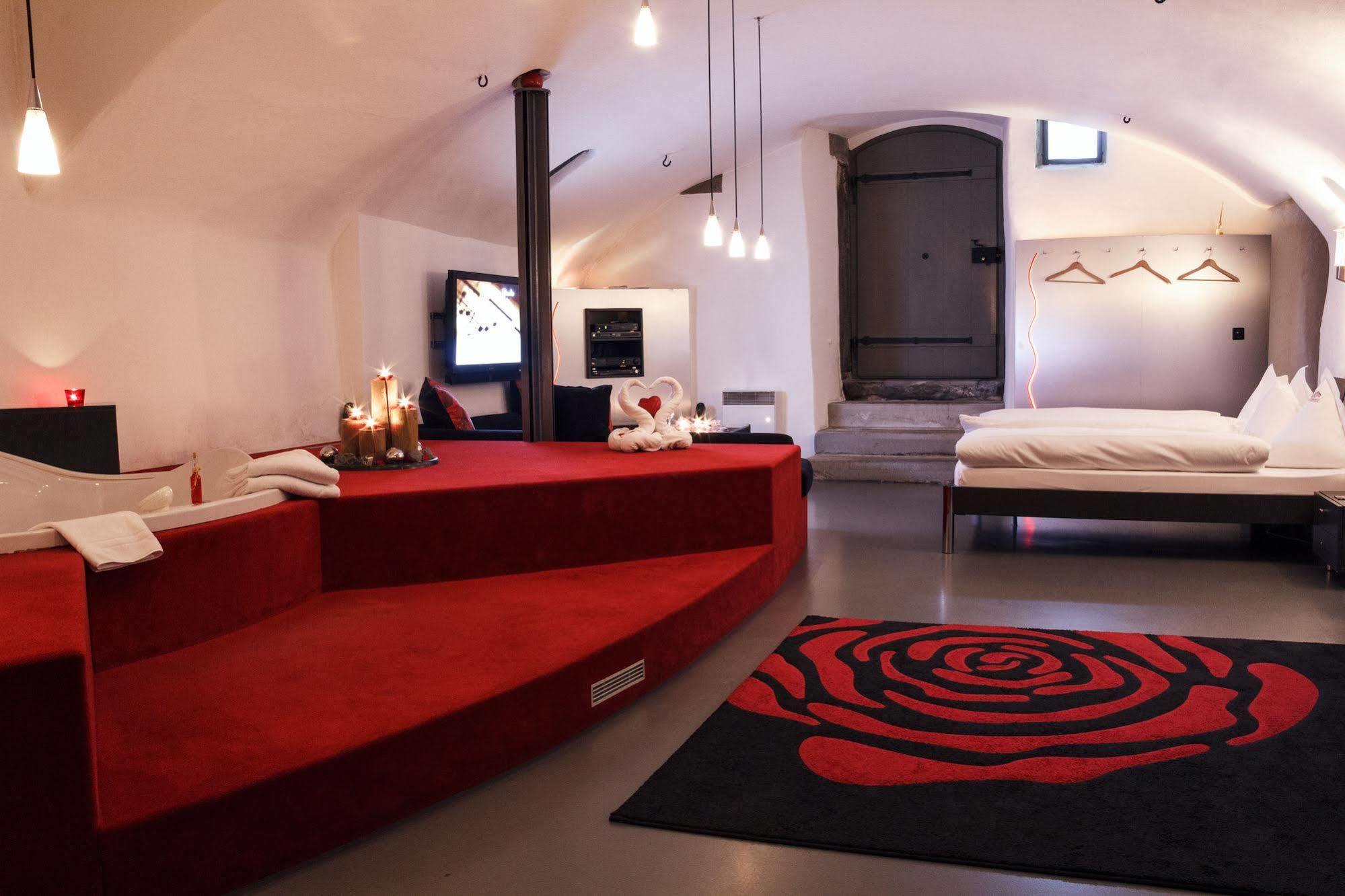Romantik Hotel Baeren Duerrenroth מראה חיצוני תמונה