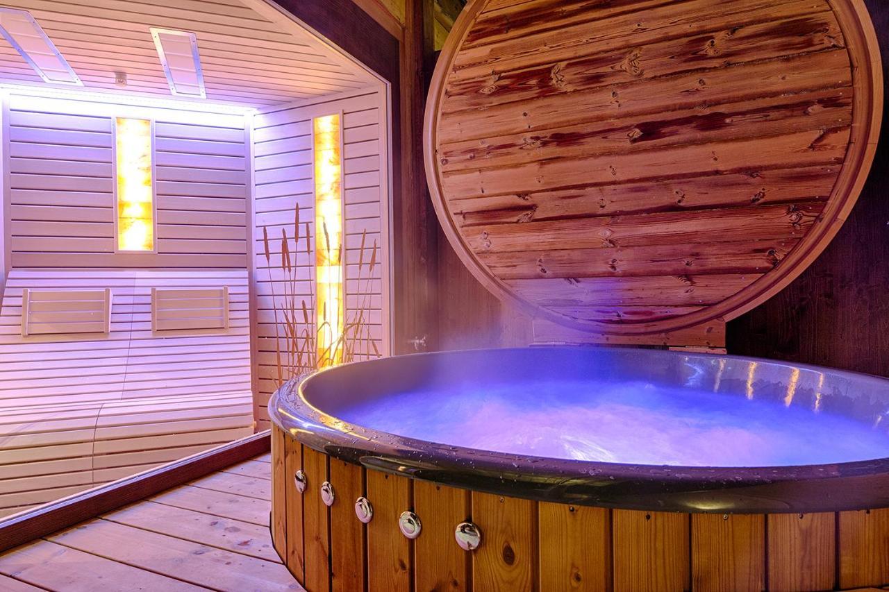 Romantik Hotel Baeren Duerrenroth מראה חיצוני תמונה